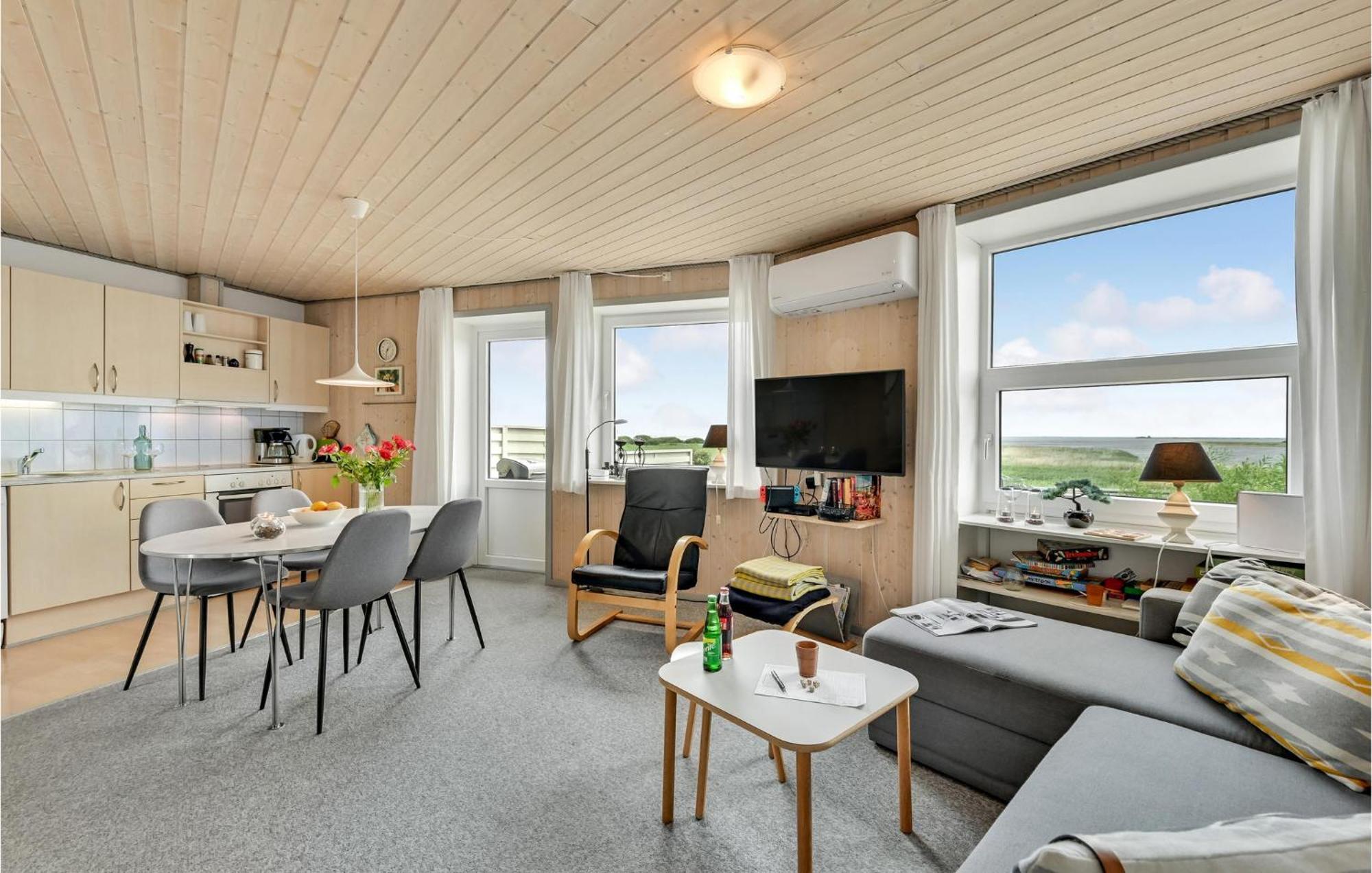 Two-Bedroom Apartment in Hvide Sande Havrvig Buitenkant foto