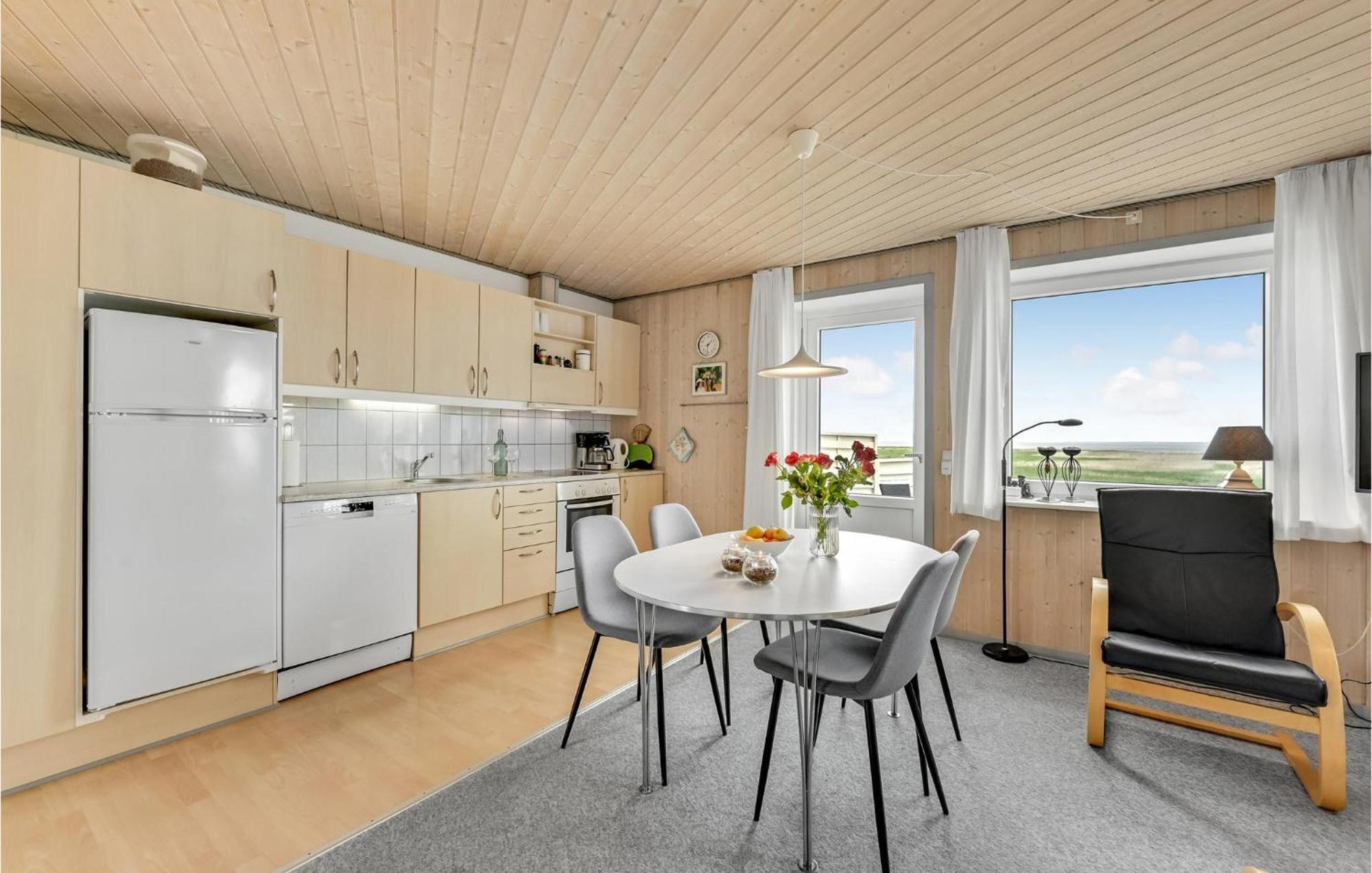 Two-Bedroom Apartment in Hvide Sande Havrvig Buitenkant foto