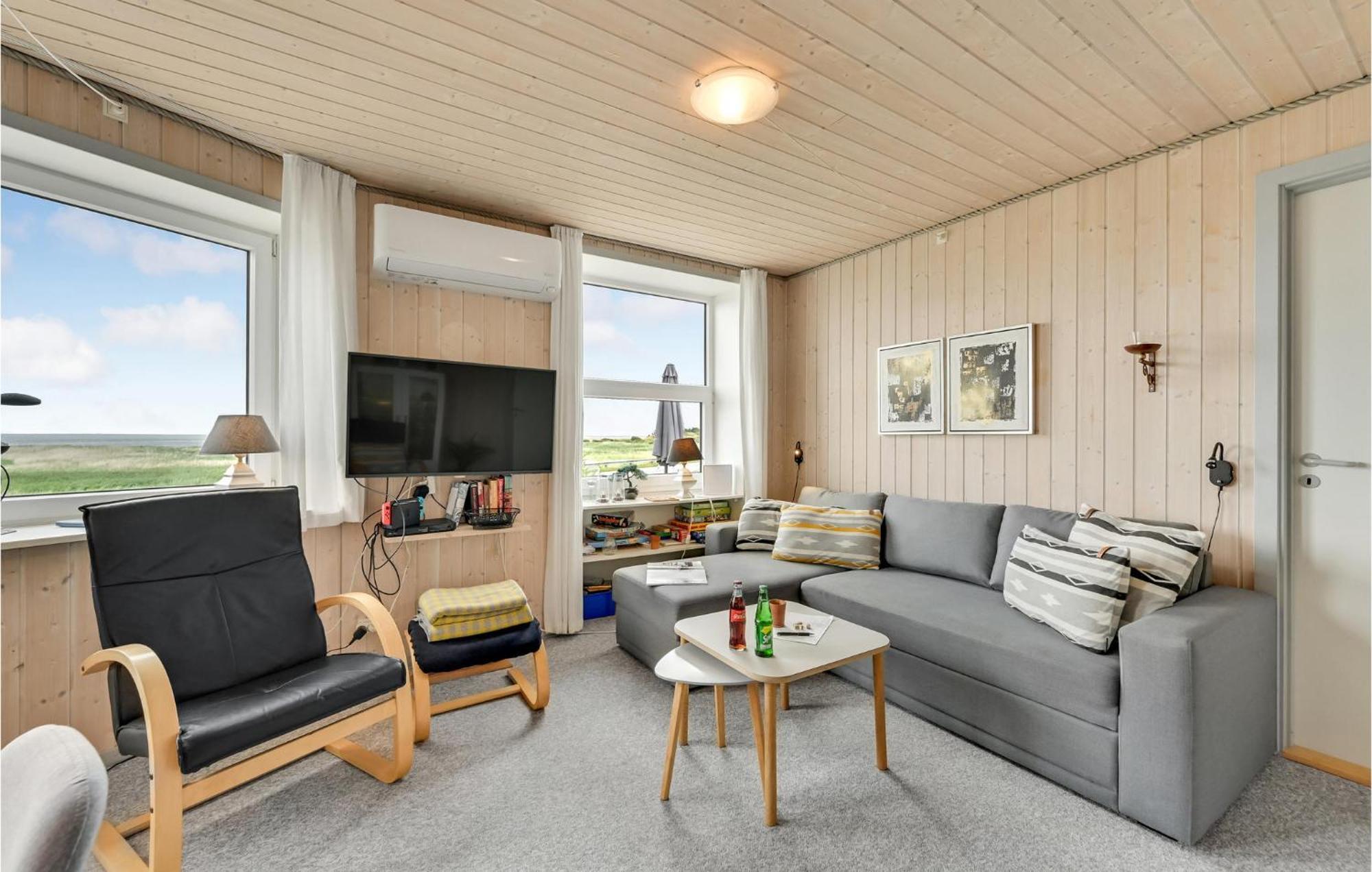 Two-Bedroom Apartment in Hvide Sande Havrvig Buitenkant foto